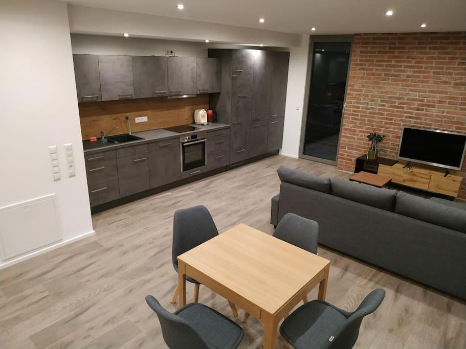 Edle First Class Ferienwohnung Ридлинген Екстериор снимка